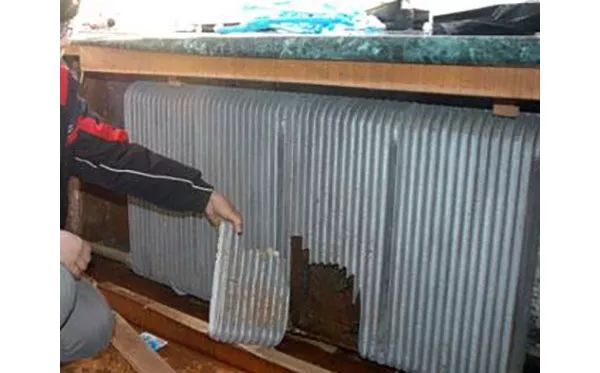 暖气使用时间长了,暖气放气放到什么程度是没有气了