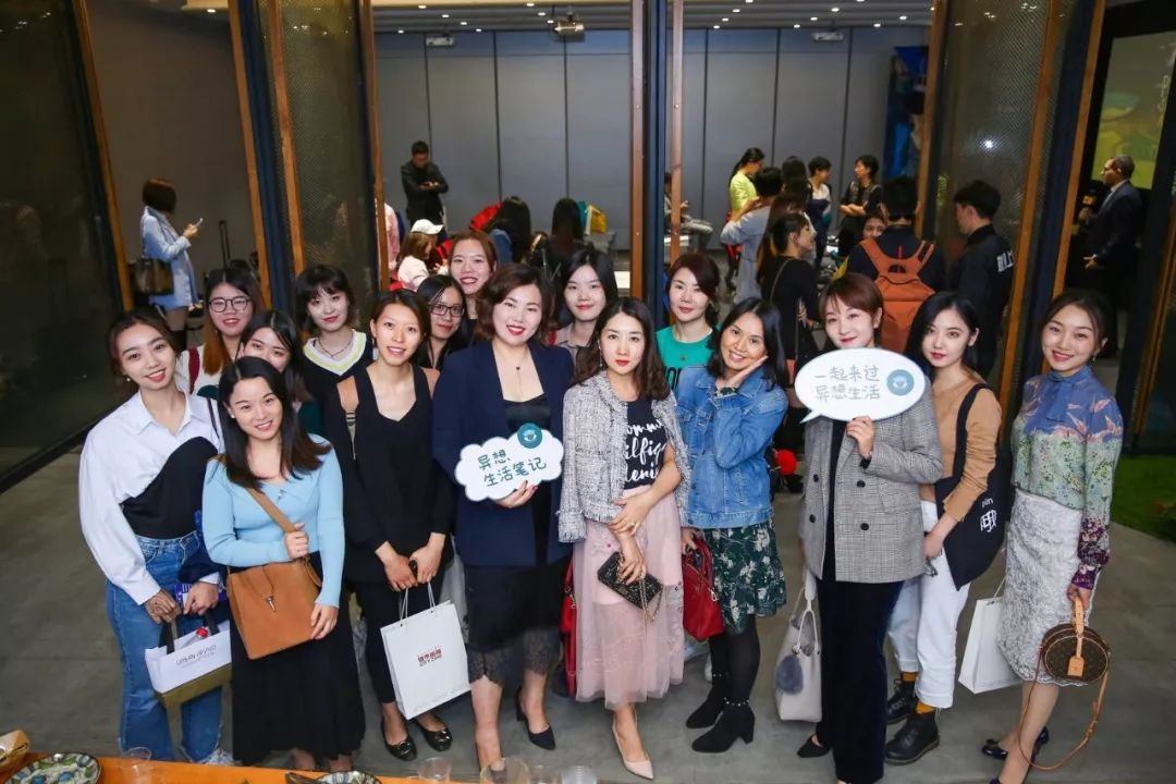 鍗楅潪褰╄櫣涔嬪浗鏃呮父鏀荤暐,鍗楅潪褰╄櫣涔嬪浗涔嬫梾