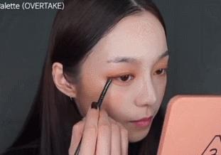 三吉彩花的妆容,可盐可酷可爱可温柔