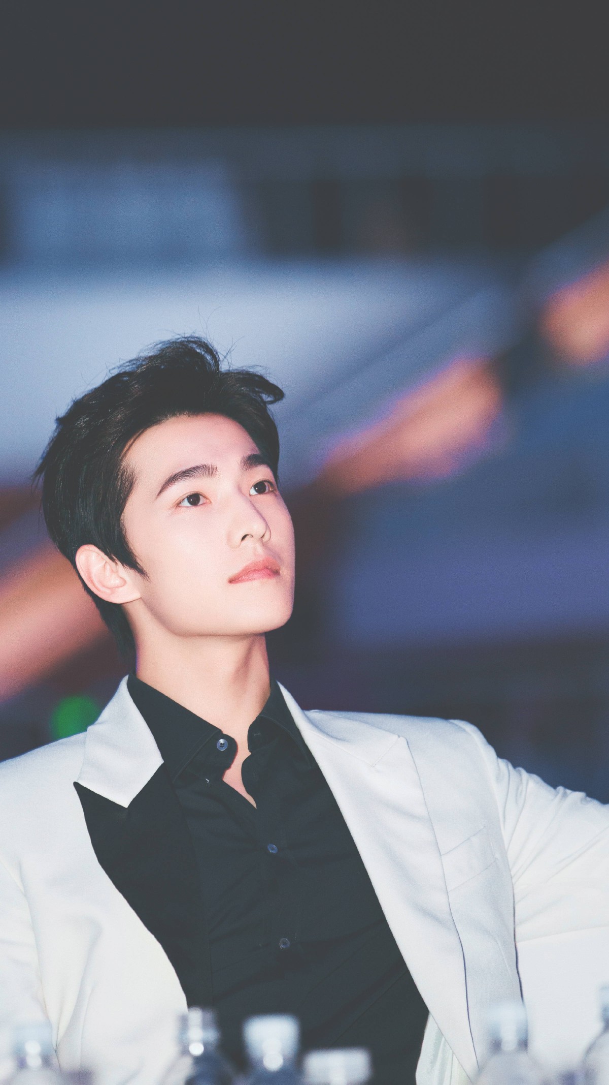 杨洋高光时刻句子,18岁杨洋最新视频