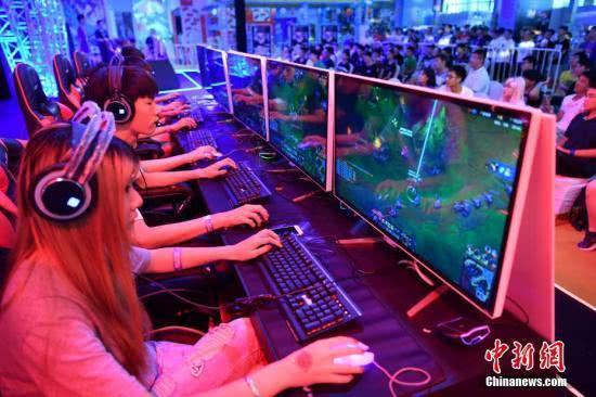 父母会支持你从事电竞行业吗,孩子要加入电竞行业