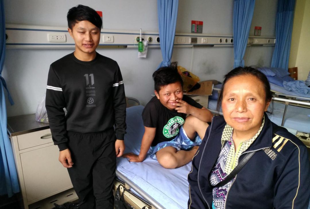 索玛花受助,真情对口帮扶教育扶贫