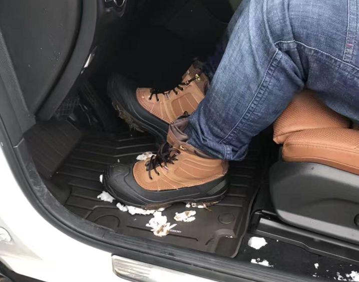 雪季行车注意事项,大雪天气行车安全注意事项