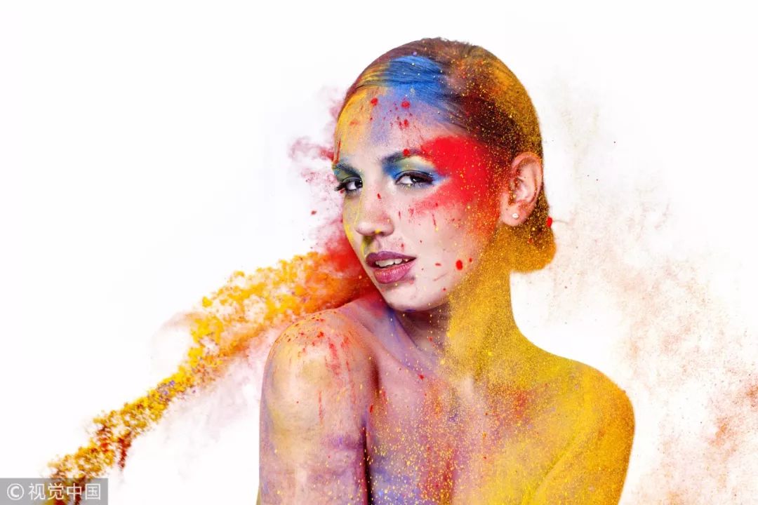 特稿｜故宫口红的火爆，不过是口红效应的冰山一角