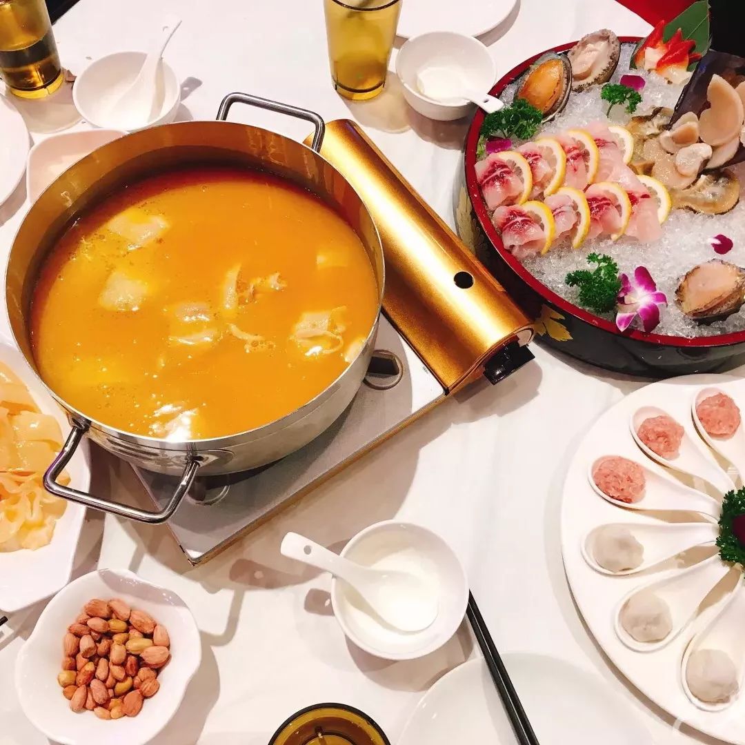 去这个综艺录制现场吃火锅，体验一把明星们的走心饭局