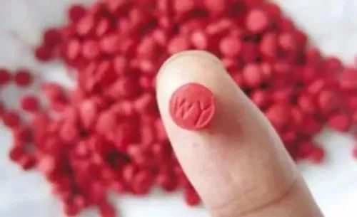 闻毒品气味会怎样,闻味道识毒品