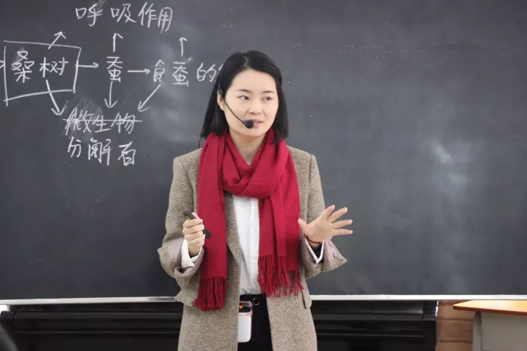 立足教研打造高效课堂,创新教研方式打造高效课堂