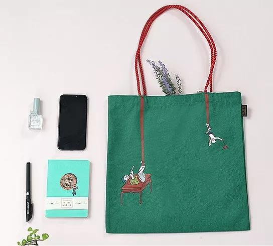 设计癖的设计,比较好的ip衍生设计