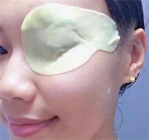 每天眼上敷一片，眼不花看得清，再也不怕近视了，男女老少都爱！