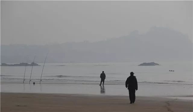 青岛冷空气中雪,青岛新一轮的冷空气即将来袭