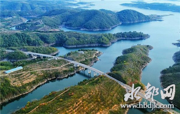 交通运输网跨越式发展,40年交通运输发展突飞猛进