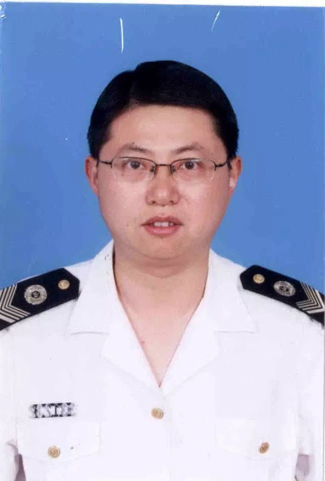 快来选选你心中的“最美海曙卫生人”！