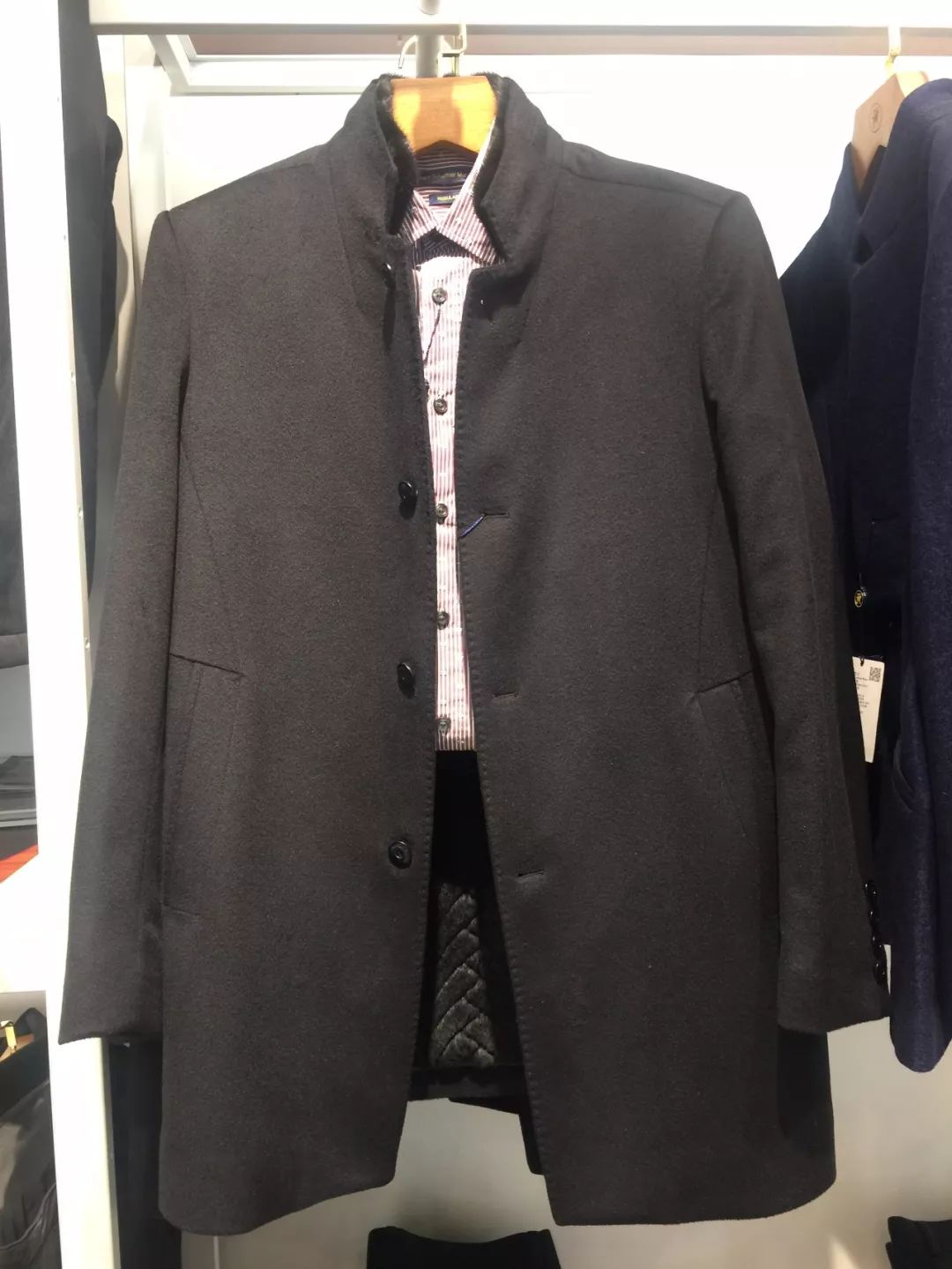 闺蜜出国发朋友圈,闺蜜刚回国晒朋友圈