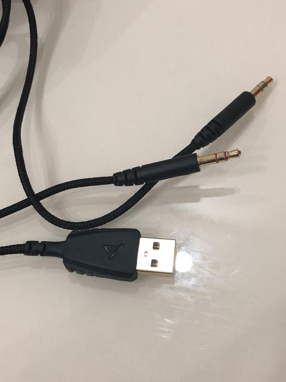 钛度暗鸦之眼耳机搭配,钛度幻龙之眼耳机吃鸡评测