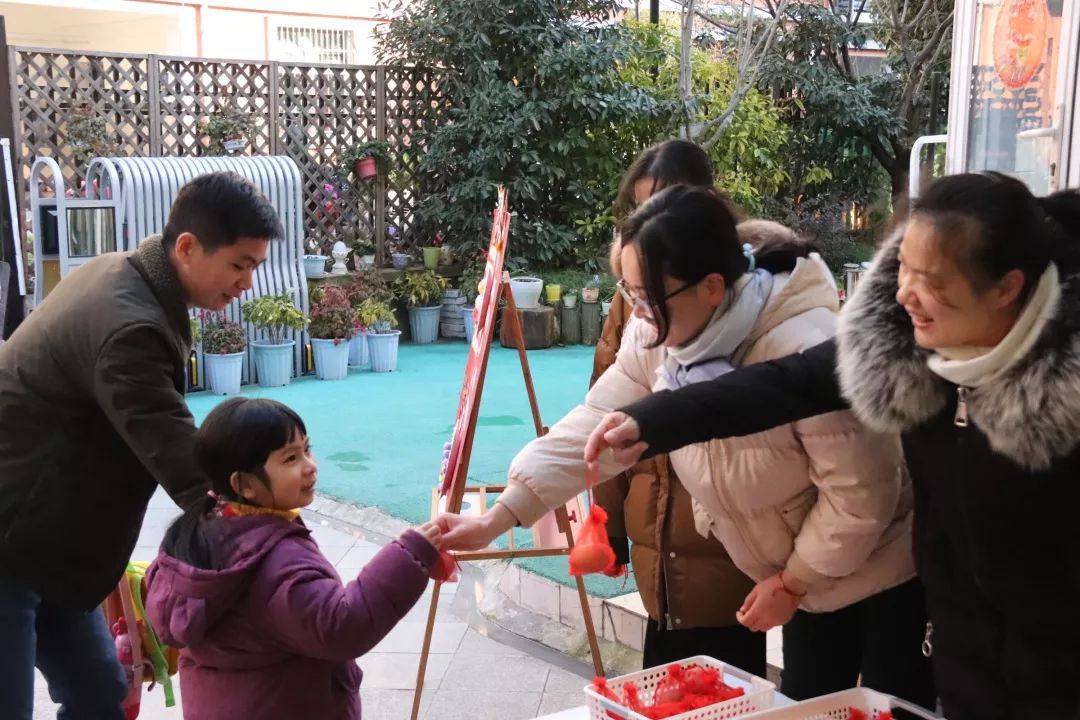 滨江这么多学校上演同一幕，太好玩了~