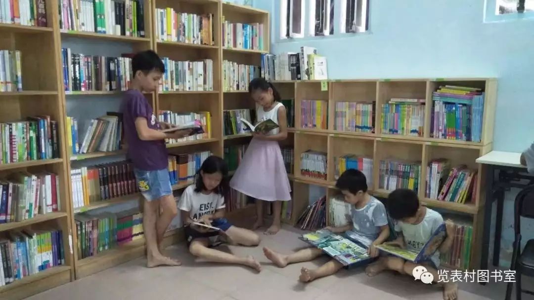 40岁农村女人捧起课本之后