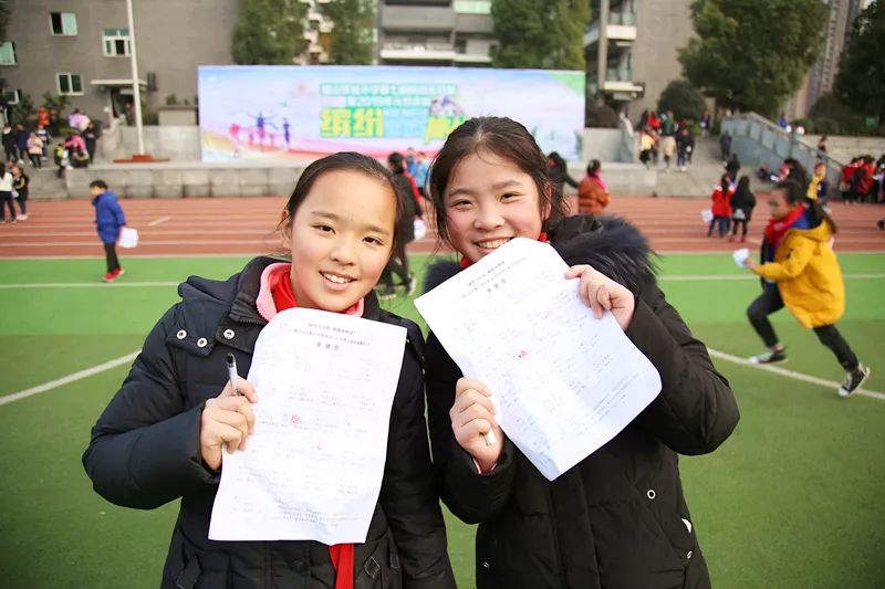 玩嗨啦，缤纷吉尼斯——快来看，我区这所学校的“缤纷吉尼斯，挑战向未来”活动