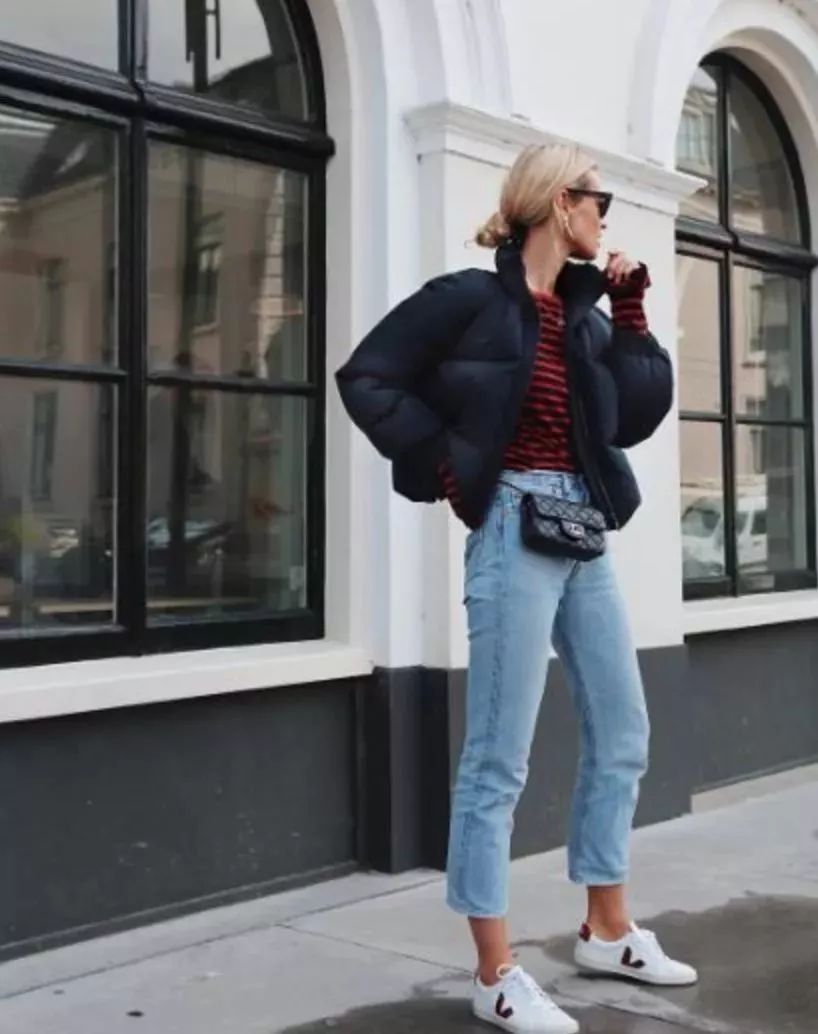 白色羽绒服脏了怎么洗干净,羽绒服脏了怎么洗干净小妙招