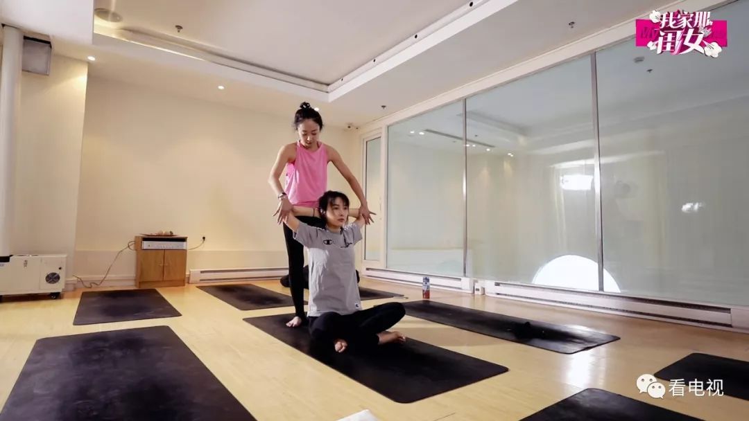 周末综艺看点｜《歌手》《大冰小将》开播，《梦想的声音》《野生厨房》收官