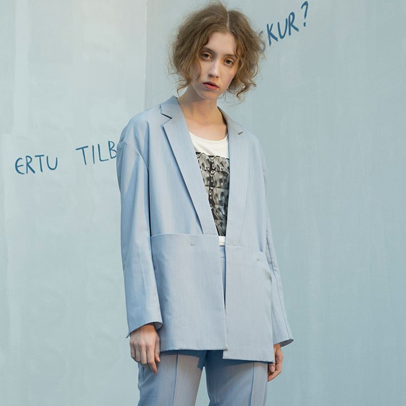 韩国女私服穿搭,韩国女星私服极简风穿搭