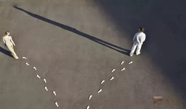 因为5毛钱我把同事拉黑了,因为5毛钱告上了法庭