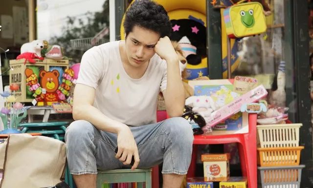 久坐,温柔的“慢性自杀”:每天坐多久,决定了你的寿命