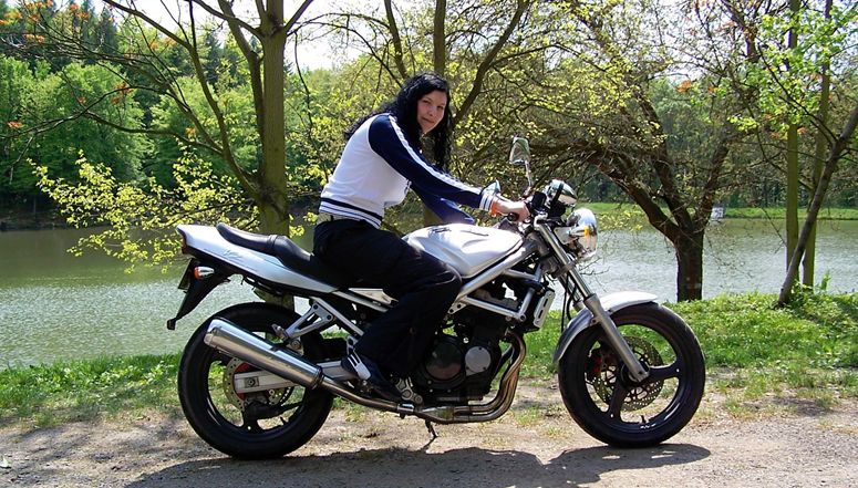 铃木盗匪有多厉害,铃木盗匪的历史