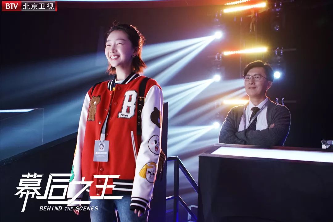 周冬雨lv专访,周冬雨评价布小谷