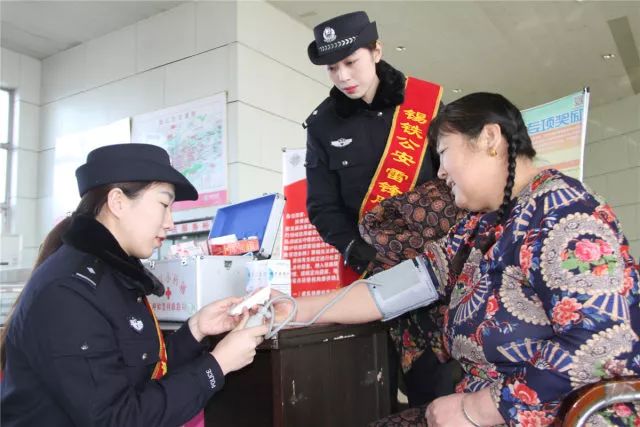 我市多重举措春运,内蒙古各地多措并举保证春运