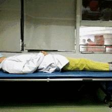 膝关节不同部位疼痛的病因分析,膝关节疼痛的十大原因及治疗