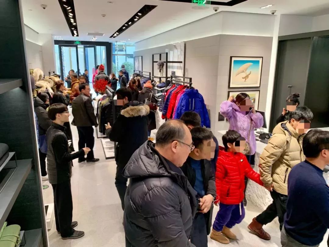 那些爱买加拿大鹅的北京人,那些买加拿大鹅的北京人