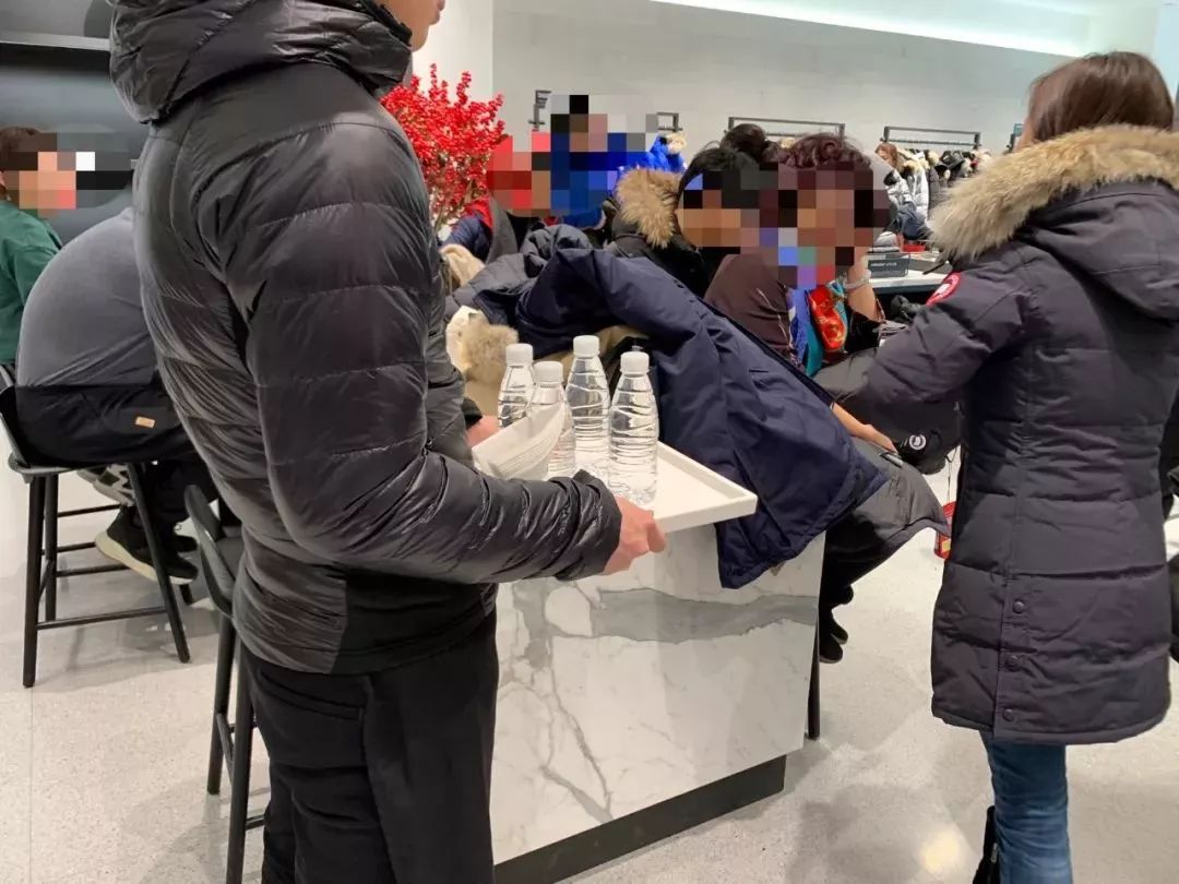 那些爱买加拿大鹅的北京人,那些买加拿大鹅的北京人