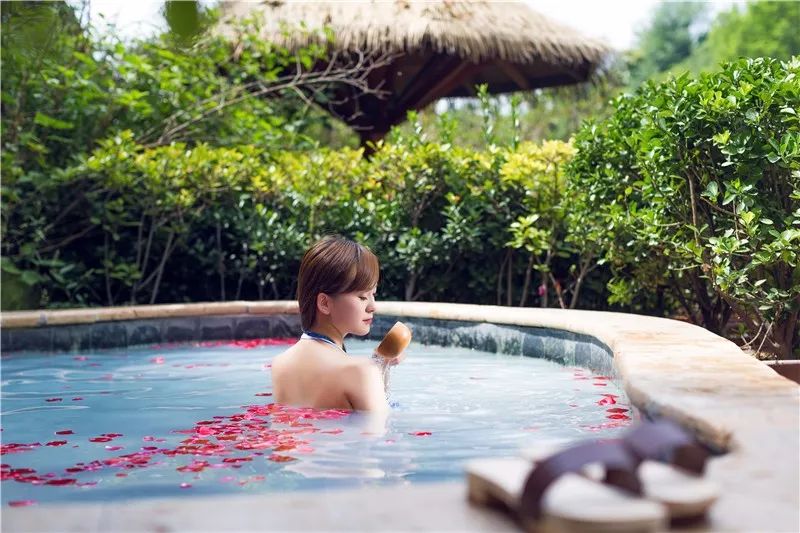 洛阳凤翔温泉特价门票夜泡,洛阳凤翔温泉的免费模式