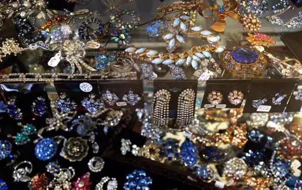 放弃老佛爷也要逛的Vintage，巴黎女孩首选这5个！