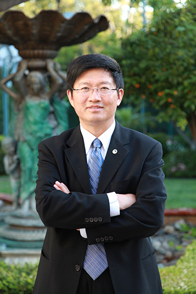 格林豪泰酒店董事长徐曙光的家庭,格林东方创始人徐曙光