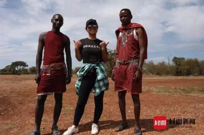 挤在非洲28人间里过春节！这个90后女孩太酷，6年穷游走遍43个国家