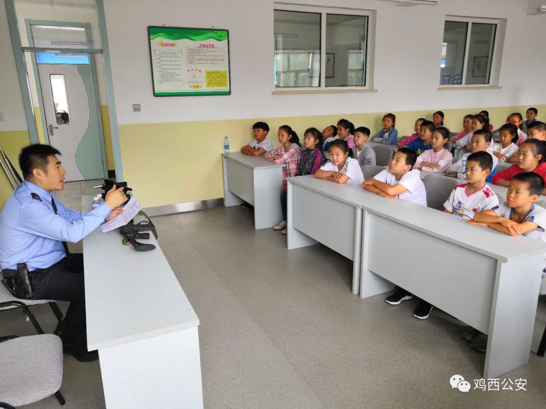 民警不忘初心的坚守视频,基层民警从警二十年感悟