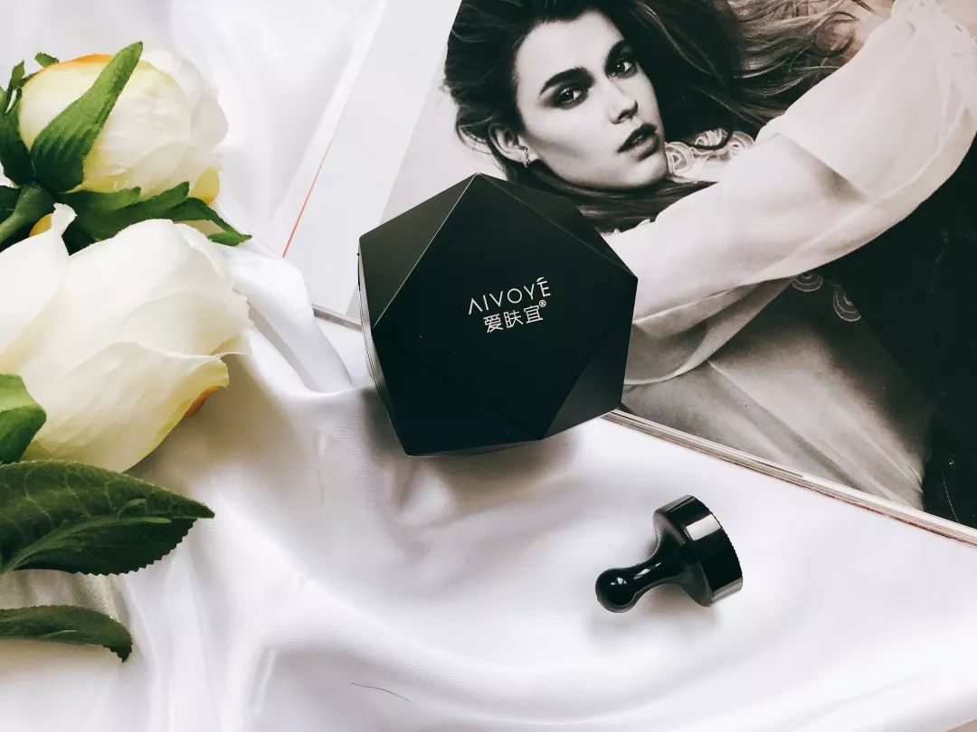 火山泥膜深层清洁面膜测评,嫩肤的白泥面膜评测