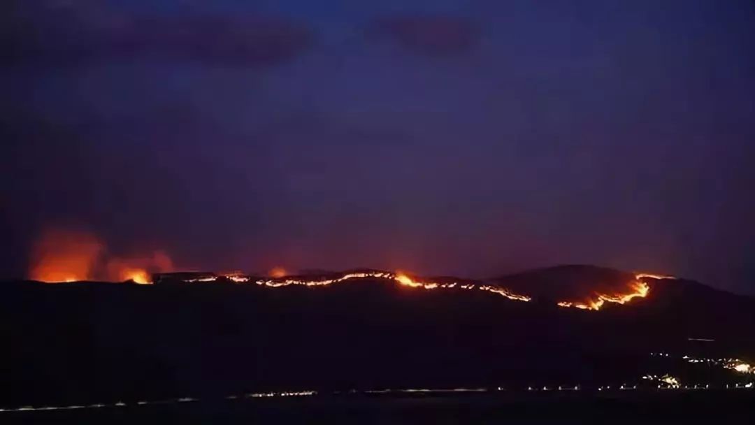 2月14日在美国锯戒指花7万！网友感叹：还是中国好……