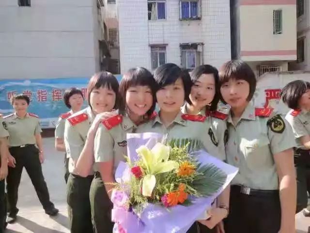 这个单位的女官兵真厉害！