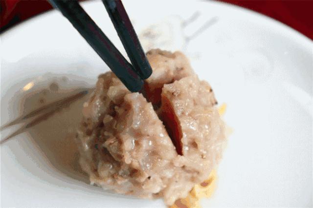 1颗肉丸,1粒肉丸10种添加剂