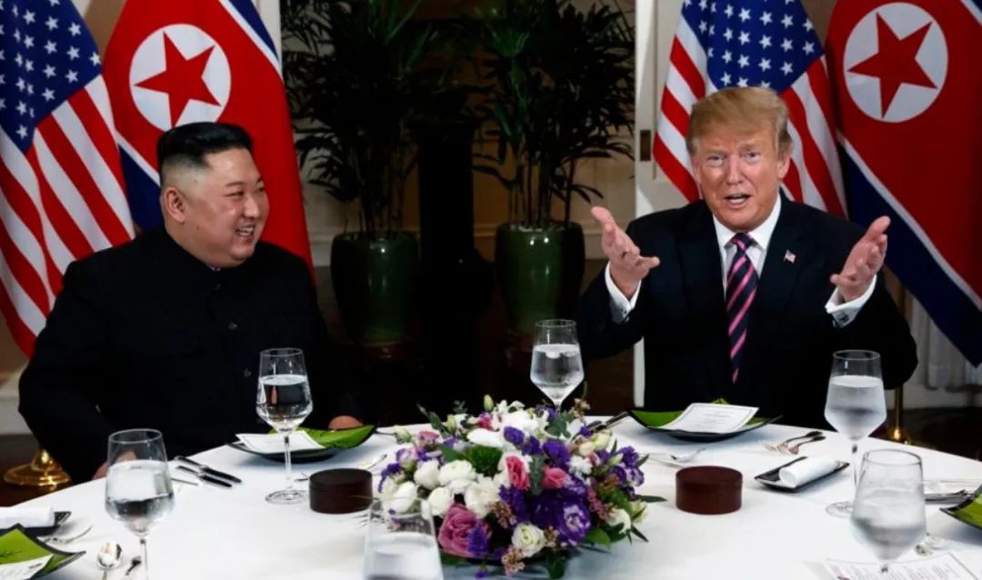 中美两次会议对比,朝美三次会谈