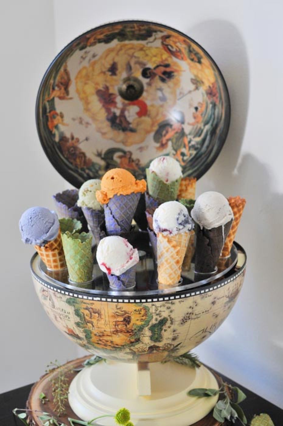 大白兔出冰激凌了？！当中国人为猫爪杯抢破头时，美国在抢冰激凌