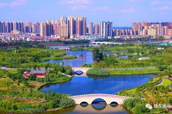 沿途看春天最美的风景,东马最值得去的景点