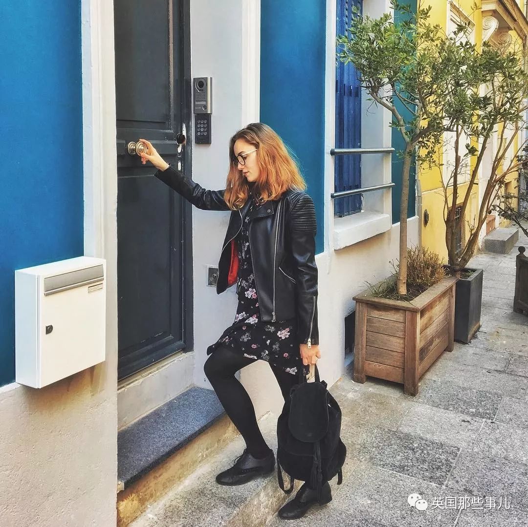 当自家门口变成网红打卡地 (一不小心家门口成了网红打卡地)