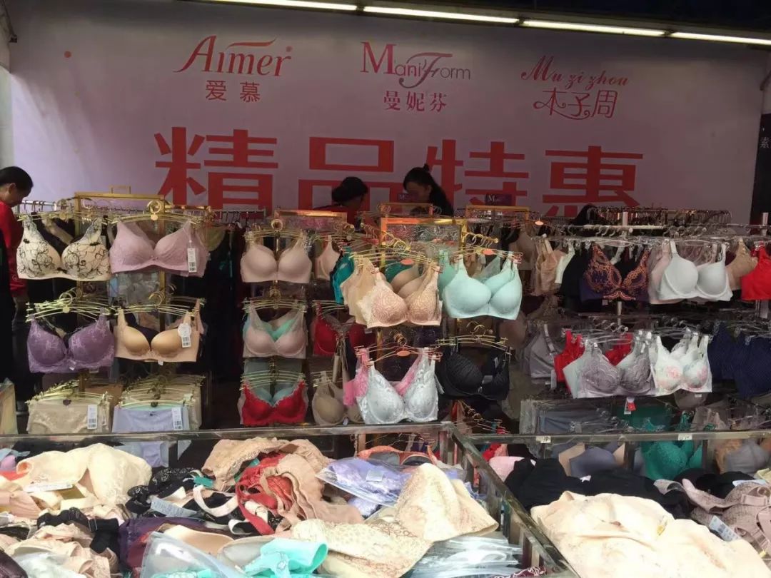 玉林很像西藏网红打卡地景区,玉林市油菜花网红景点