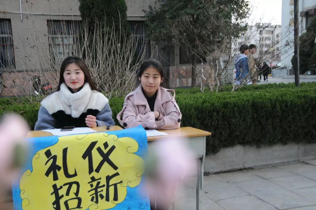 社团文化节社团招新即将开始,社团招新火热举行新成员