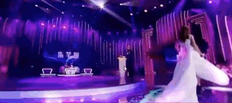 香港罗拉搬运工,香港最美搬运工罗拉