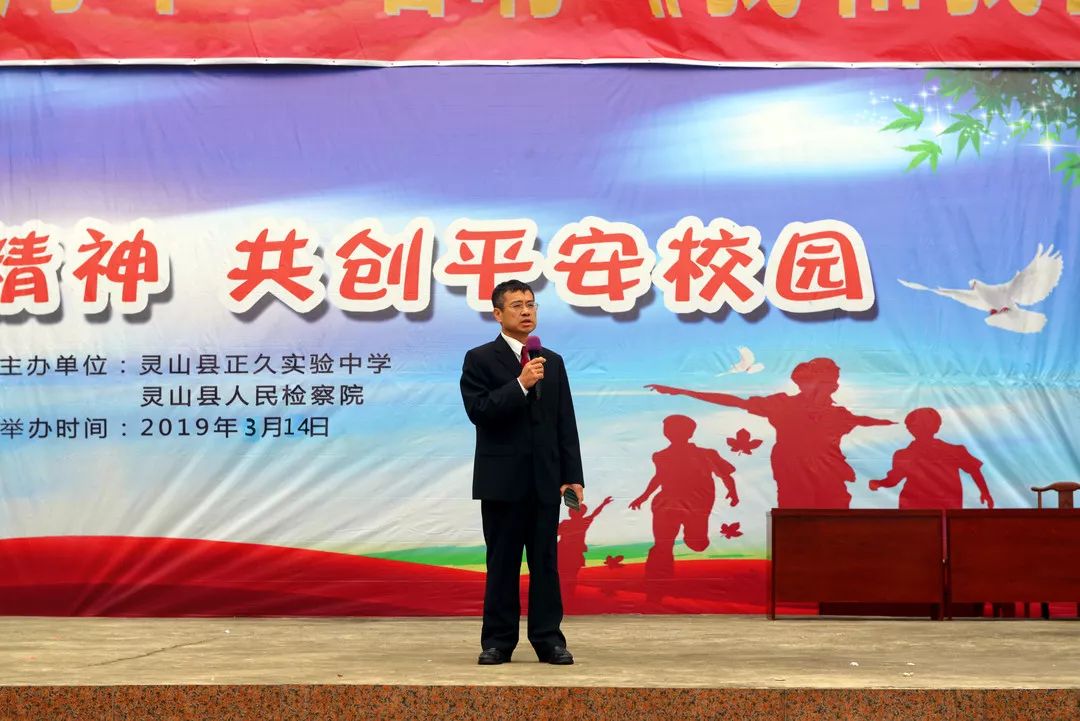 蹇棯甯堢敓鍚堜綔,蹇棯鏍″洯瑙嗛澶у叏鐕冪垎闇囨捈