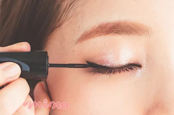 东宫女孩绝不服输,东宫女孩不认输的表现